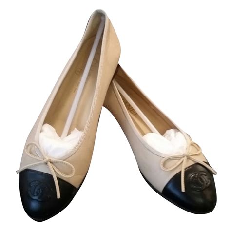 chanel beige and black flats|chanel two toned flats.